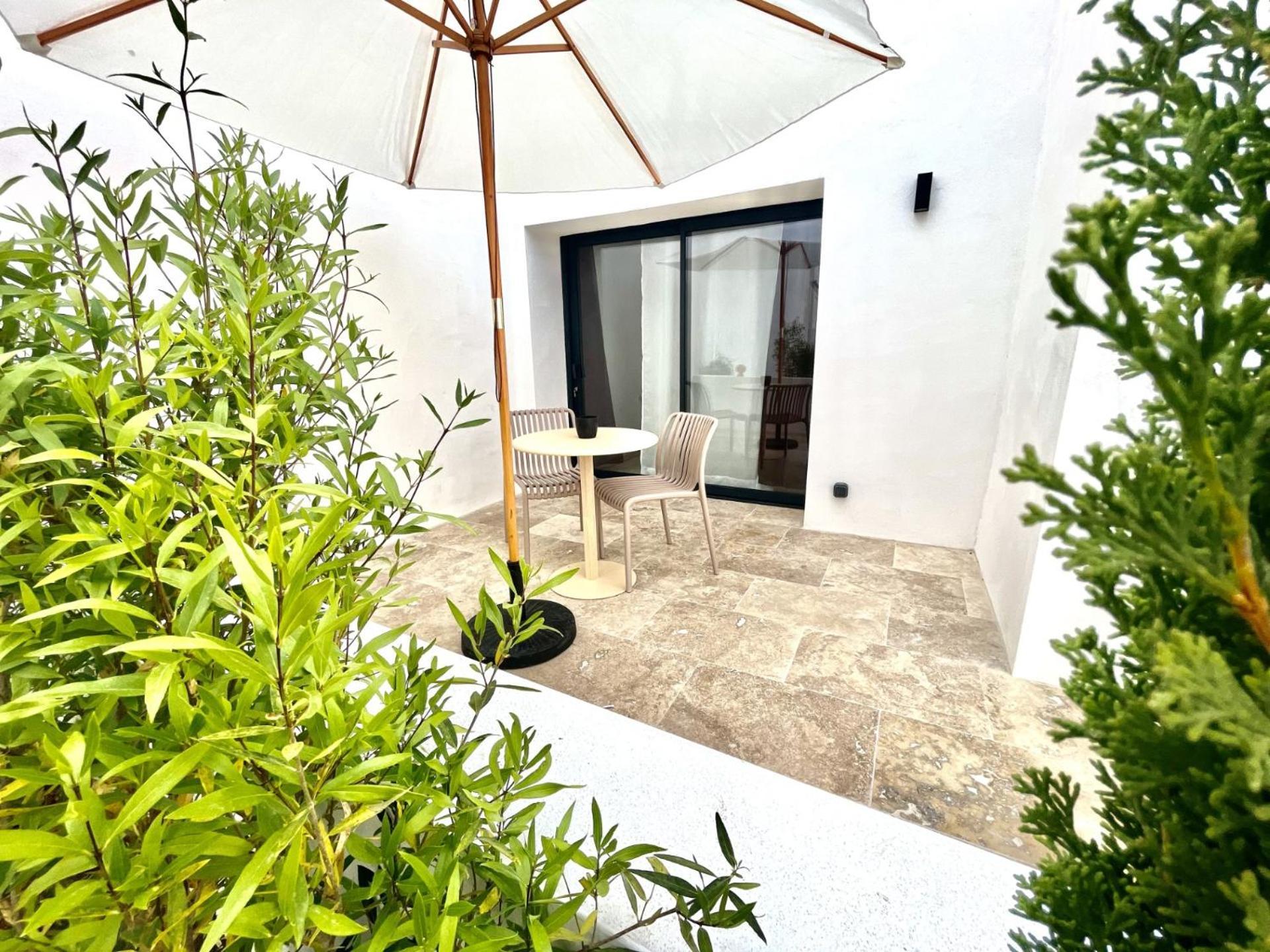 La Maison De Ville - Piscine - Spa Sete Exterior photo